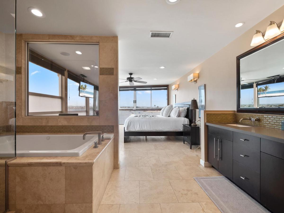 Stunning Bayfront Condo With Gorgeous Views, Garage, Massive Roof Deck & Ac - Dogs Welcome! San Diego Luaran gambar